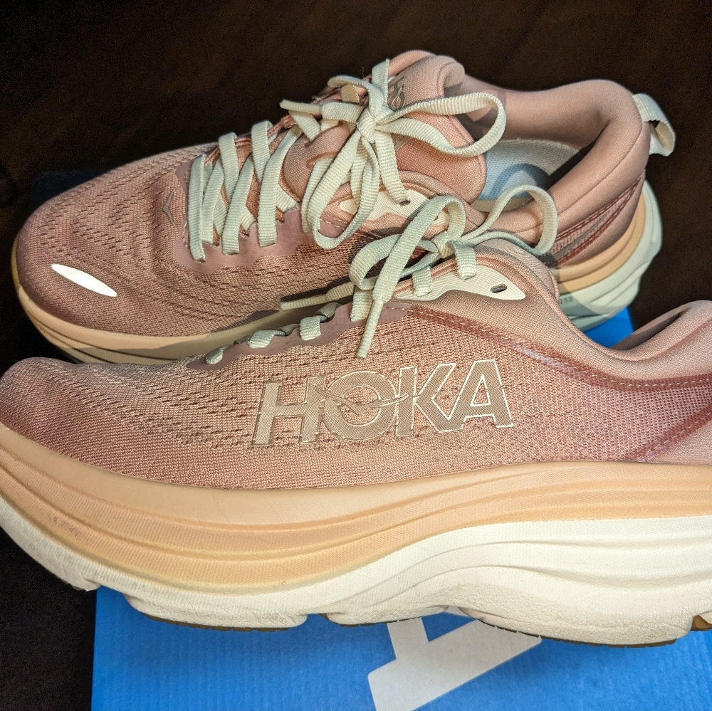 Hoka Women's Sneakers in Pink and Cream - Picture 4 of 9